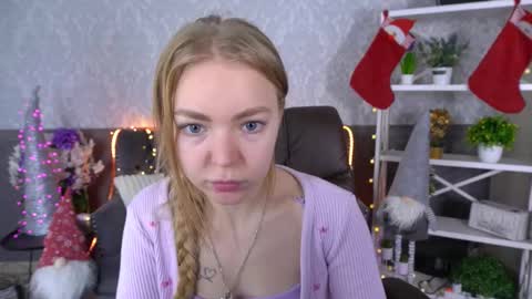 Snapshot of emilysunshines chatting on December 2025 06:53:02 AM MY NAME IS Emily WELCOME EVERYONE I WILL BE HAPPY TO GIVE YOU WHAT YOU HAVE DREAMED OF FOR SO LONG online show from December 2025 06:53:02 AM