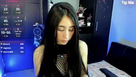 Snapshot of emilytafur chatting on June 2026 02:24:02 AM Emy online show from June 2026 02:24:02 AM