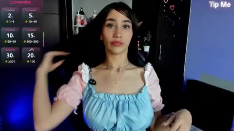 Snapshot of emilytafur chatting on June 2026 09:17:01 PM Emy online show from June 2026 09:17:01 PM