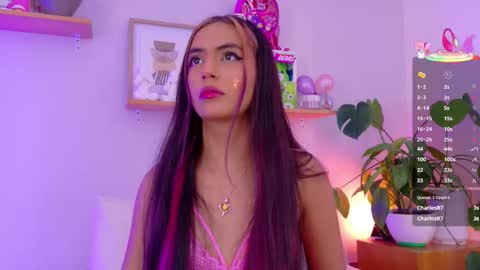 Emily Bank online show from December 2025 03:52:02 PM