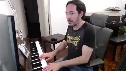 Snapshot of emipianin chatting on November 2025 04:14:01 AM emipianin online show from November 2025 04:14:01 AM