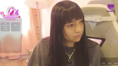 Snapshot of emitaa17228 chatting on May 2026 09:08:01 PM emma online show from May 2026 09:08:01 PM