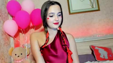 Snapshot of emma77_ chatting on February 2025 02:12:02 PM Emma online show from February 2025 02:12:02 PM
