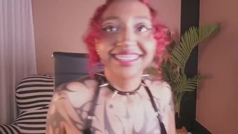 Snapshot of emma__4 chatting on May 2026 11:04:01 AM Emma online show from May 2026 11:04:01 AM