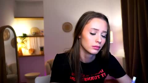 Snapshot of emma__cutiee chatting on December 2024 11:14:01 PM Your Emma online show from December 2024 11:14:01 PM