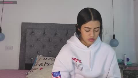 Emma online show from September 2025 03:39:01 AM