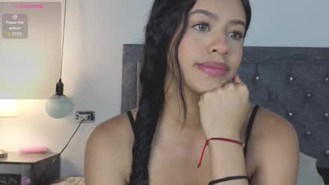 Emma online show from November 2025 02:16:01 PM