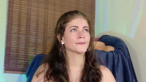 Emma online show from February 2025 07:45:02 PM