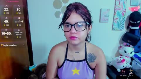 emma_boo_ online show from November 2025 01:33:02 PM