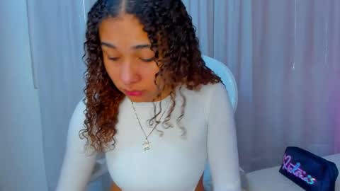Snapshot of emma_carteer__ chatting on October 2025 03:07:01 PM Emma Carteer   online show from October 2025 03:07:01 PM