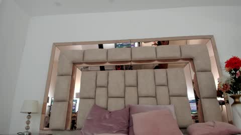 Emma Castillo online show from December 2024 07:22:01 PM