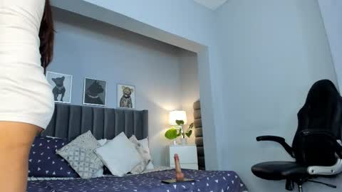 Emma online show from February 2026 07:50:02 PM