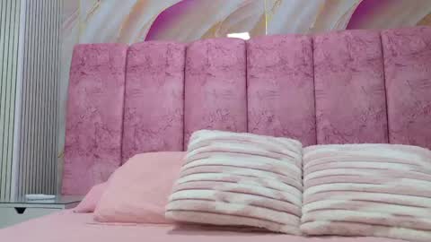 Emma online show from June 2026 03:10:02 AM