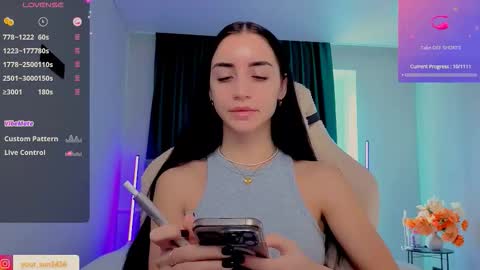 Emma online show from November 2025 08:35:01 AM