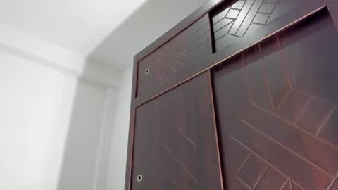 whises lits        online show from October 2025 07:58:02 PM