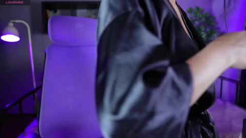 Emma online show from February 2026 09:16:01 PM