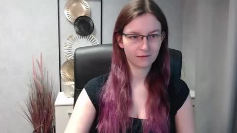 emma online show from December 2024 06:41:01 AM