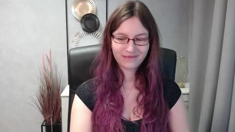 emma online show from December 2024 07:39:01 AM