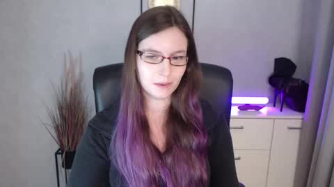 emma online show from November 2025 07:29:02 AM