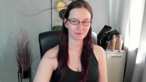 emma online show from June 2026 02:33:01 PM