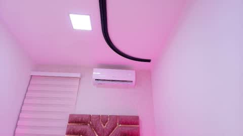 emma online show from November 2025 11:54:01 AM