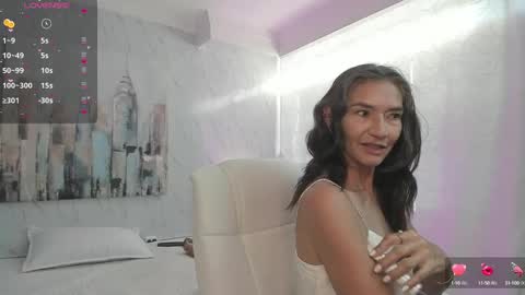 Emma  online show from January 2025 12:06:02 PM