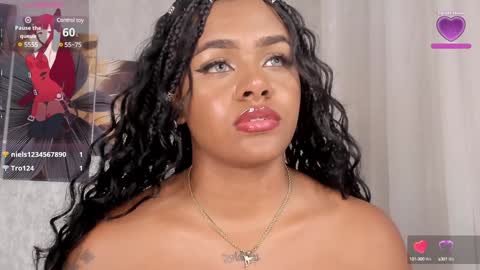 Snapshot of emma_morgann chatting on February 2025 02:26:01 PM Emma Morgann online show from February 2025 02:26:01 PM