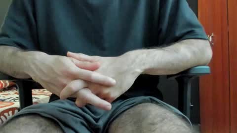 emma online show from November 2025 10:01:01 PM