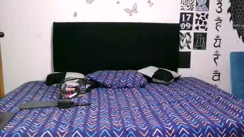 emma ortega online show from October 2025 08:20:01 PM