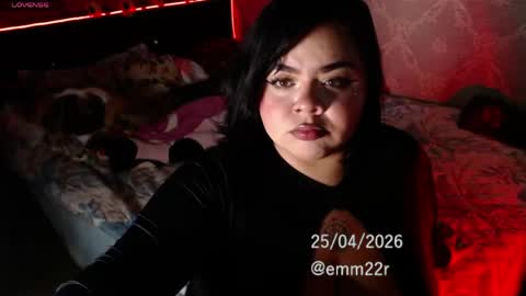 Snapshot of emma_ruiiz_ chatting on April 2026 03:37:02 AM emma online show from April 2026 03:37:02 AM