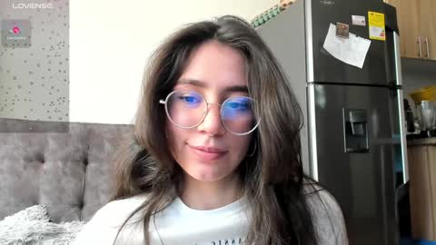 Emma online show from December 2024 06:21:01 PM