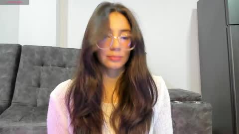 Snapshot of emma_sandovaal chatting on May 2026 03:35:02 AM Emma online show from May 2026 03:35:02 AM