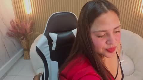 Emma online show from October 2025 03:34:02 AM