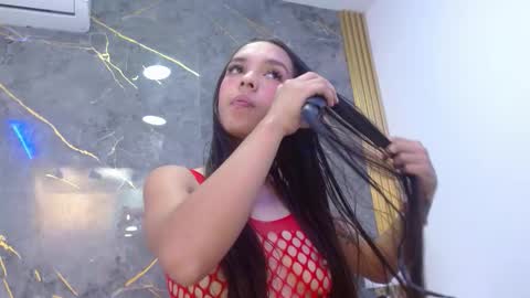 Emma... online show from March 2026 12:40:01 PM