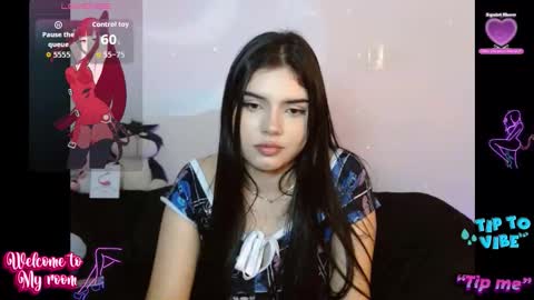 Snapshot of emma_yui19 chatting on October 2025 12:06:01 AM emma online show from October 2025 12:06:01 AM
