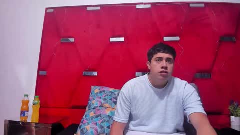 EmmaAndDemon online show from November 2025 12:17:01 PM