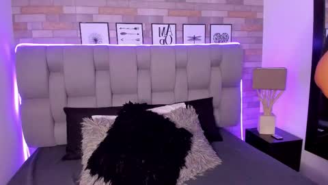 emma becket online show from January 2026 04:27:02 AM