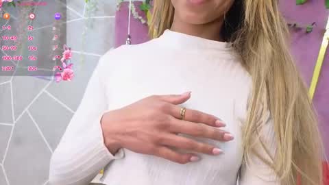 Snapshot of emmacortez chatting on November 2025 11:43:02 AM emma cortez online show from November 2025 11:43:02 AM