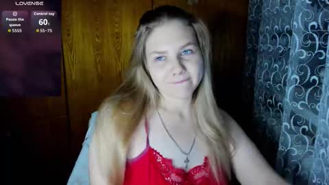Snapshot of emmafrizea chatting on October 2025 09:14:01 PM Hello Im newMake me cumPVT 12tk for min ALL INCLUSIVE online show from October 2025 09:14:01 PM