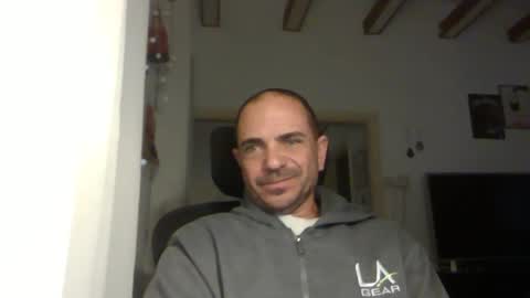 Ariel online show from March 2025 04:13:01 AM