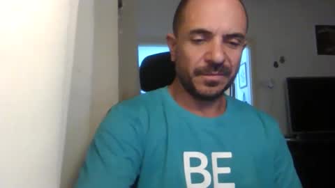 Ariel online show from September 2025 08:52:01 PM