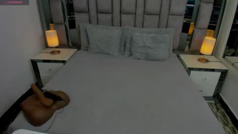 EMMA HILL online show from October 2025 11:09:02 AM