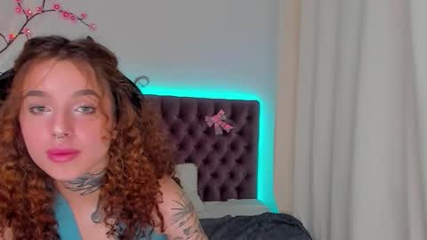 Emma online show from November 2025 04:30:01 PM