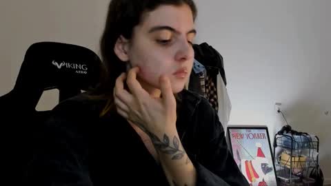 Emma online show from December 2024 07:28:02 PM