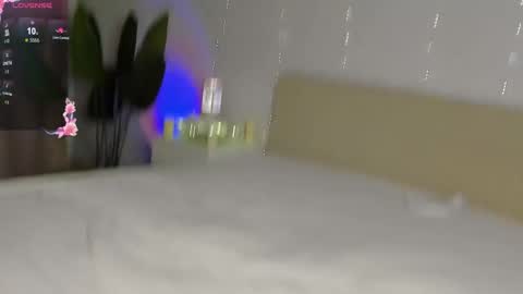 Snapshot of emmanuelleee chatting on January 2026 05:27:02 PM emmanuelleee online show from January 2026 05:27:02 PM