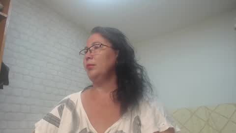 emmasquirt69 online show from September 2025 05:18:01 AM