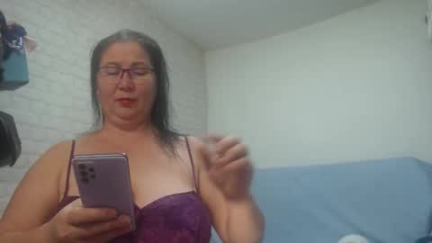 emmasquirt69 online show from December 2025 10:05:02 PM