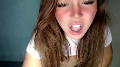 YourDreamGirl Emma  online show from November 2025 11:48:01 PM