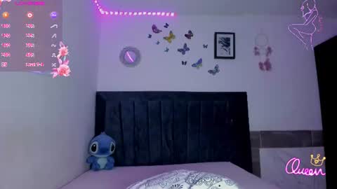 Snapshot of emmie_bunny chatting on June 2026 02:24:02 AM Emmie online show from June 2026 02:24:02 AM