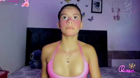 Snapshot of emmie_bunny chatting on June 2026 12:36:01 AM Emmie online show from June 2026 12:36:01 AM